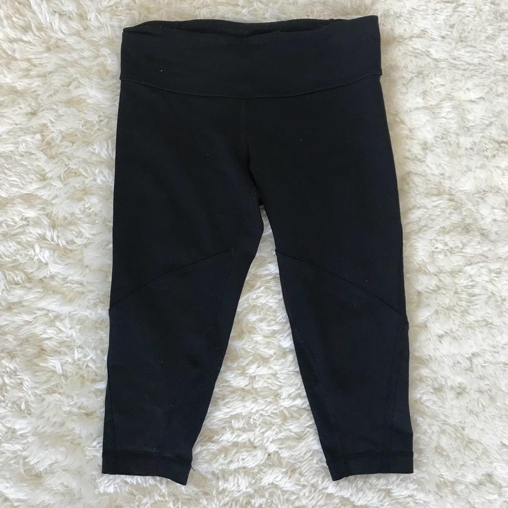 Lululemon Cropped Workout Pants
